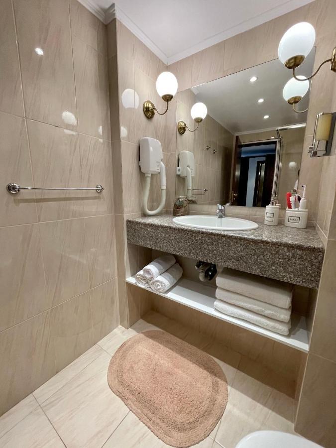 Royal Beach Apartments - 5M To Pool, 100M To Beach Slăntjev Brjag Exteriör bild